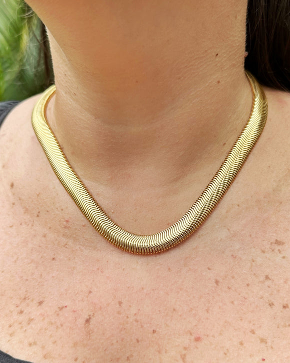 18K GOLD PLATED SPRING NECKLACE - 10MM THICK - 45CM