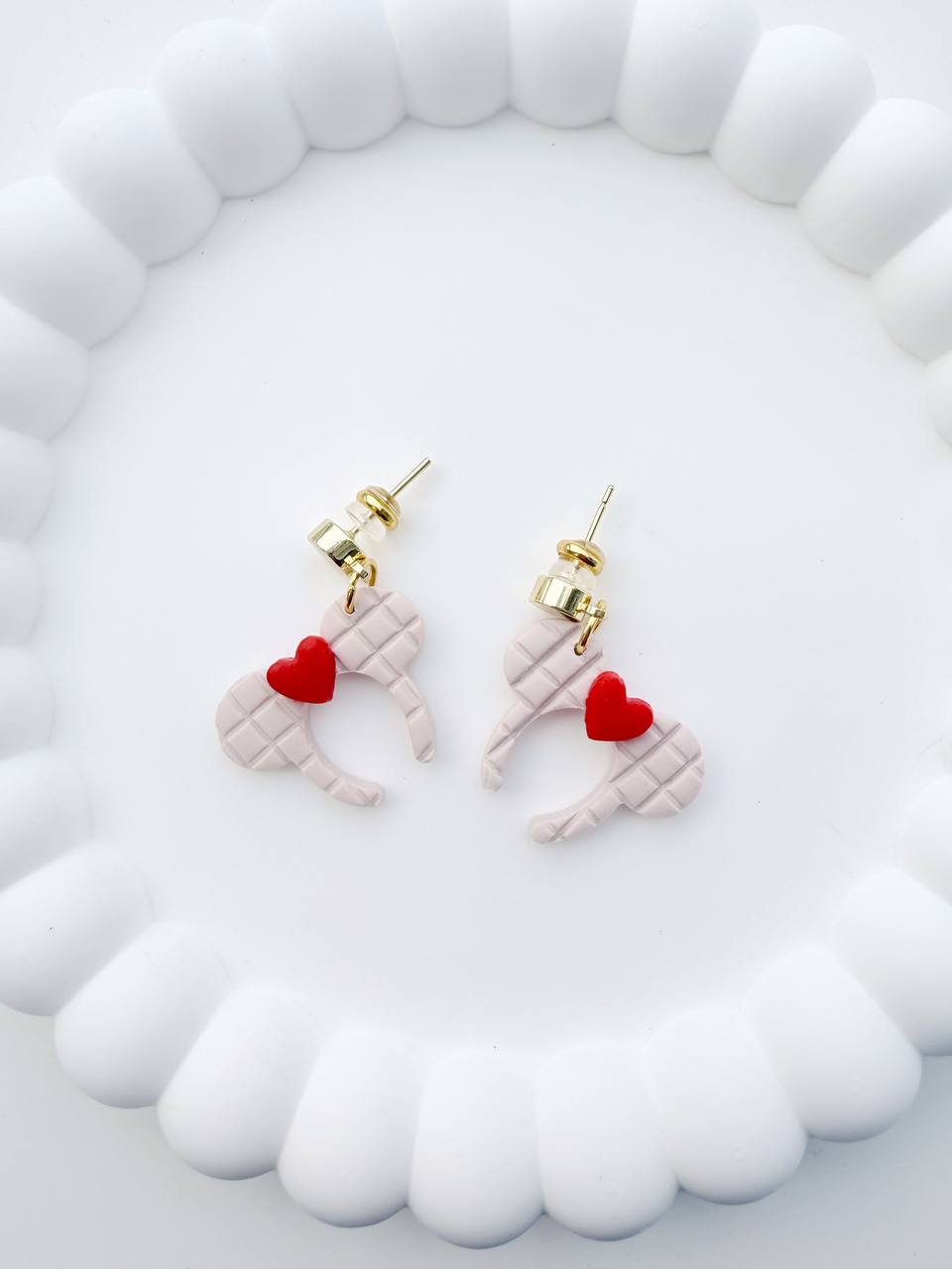 Minnie Waffle Earrings