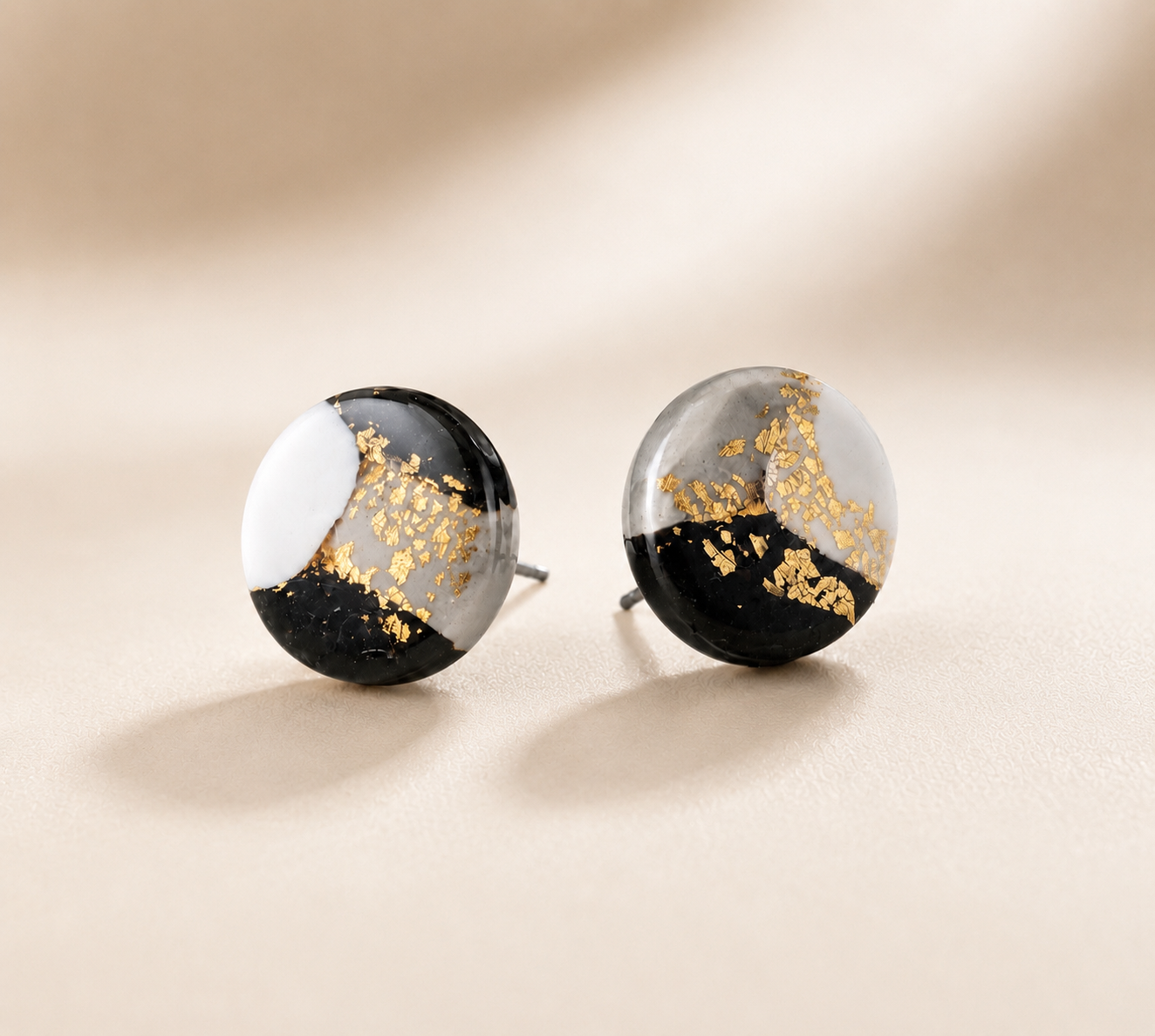 Dawn – Hypoallergenic Modern Stud Earrings