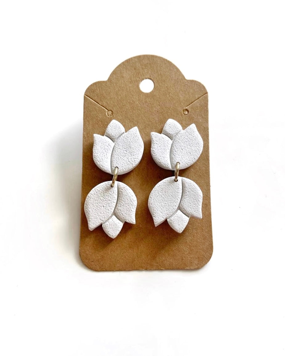 The Tulip Dangle - White